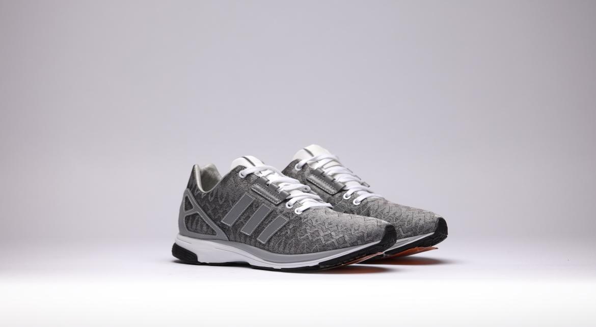 『アルル』 adidas Originals ZX Flux Tech 